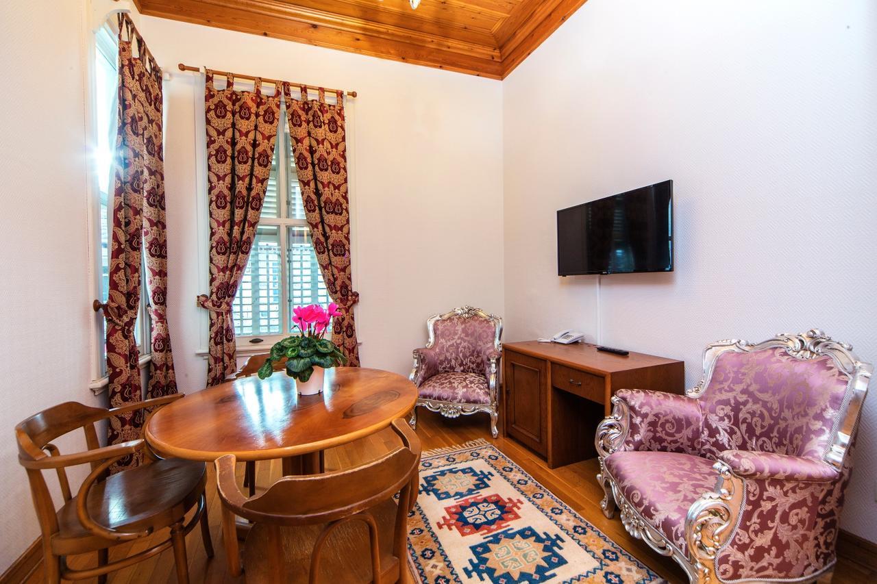 Mom Hotel Πριγκηπονήσια Εξωτερικό φωτογραφία